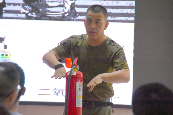 乐动手机官方网站_乐动(中国)防雷开展消防培训学习